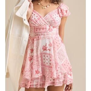 NWT Altar’d State Women’s Lainey Double Layered Romper Large Pink